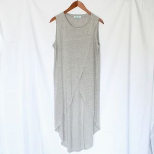 She + Sky | Gray Hi-Low Tunic